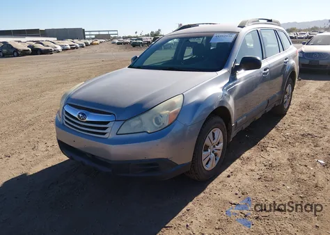 2010 Subaru Outback 2.5I z USA, uszkodzony, nr VIN 4S4BRBAC1A3354866